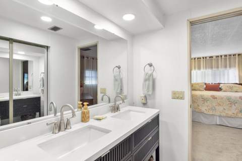 485 Onyx Way, Jensen Beach FL - photo 17 of 25