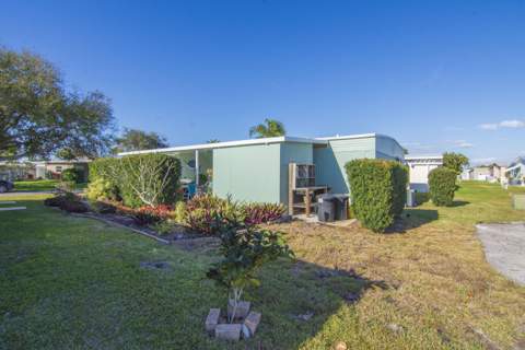 485 Onyx Way, Jensen Beach FL - photo 24 of 25