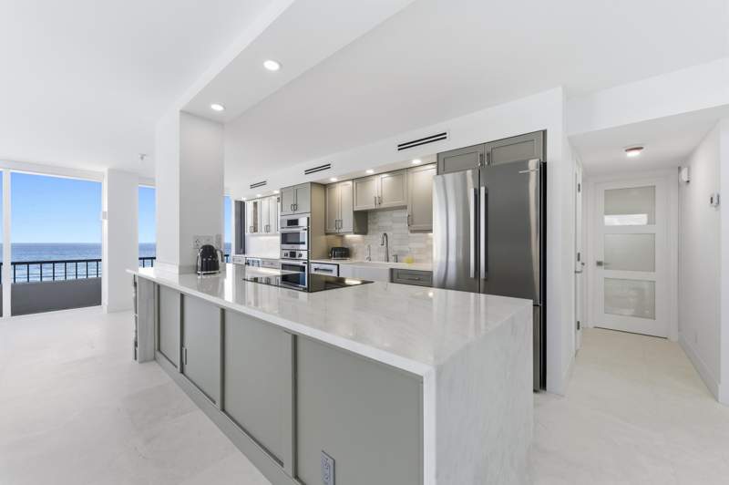 2 bedroom Condominium at 5510 N Ocean Drive #7c, Water Glades Condo, Singer Island — photo 5