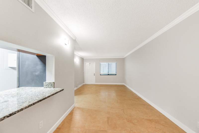 3 bedroom Condominium at 6053 10th 140 Avenue #140, Laurels At Sherwood Condominium, Greenacres — photo 2