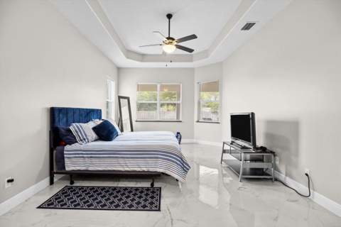562 SW Souris Avenue, Port St. Lucie FL - photo 18 of 44
