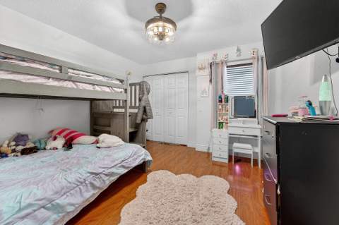 8063 Via Hacienda, Riviera Beach FL - photo 13 of 42