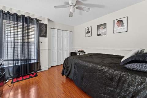 8063 Via Hacienda, Riviera Beach FL - photo 15 of 42