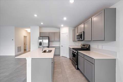 6205 NW Sweetwood Drive, Port St. Lucie FL - photo 17 of 51
