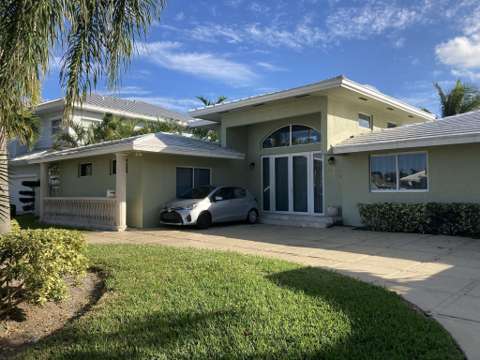 2740 NE 10Th Street, home for sale on NE 10Th Street