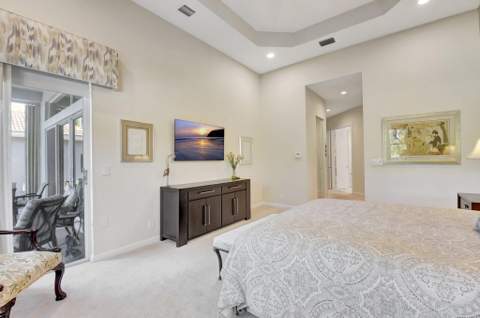 4022 Manchester Lake Drive, Lake Worth FL - photo 23 of 67