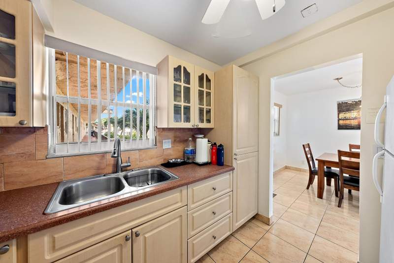 1 bedroom Condominium at 701 Lori Drive #206, Lakeside Village Condo 7, Palm Springs — photo 4