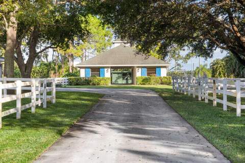 2760 Appaloosa Trail, Wellington FL - photo 22 of 43