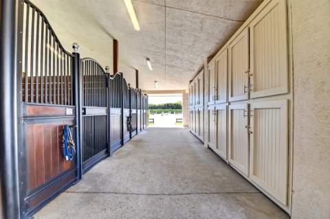 3405 Olde Hampton Drive, Wellington FL - photo 9 of 49