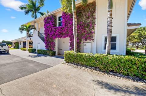 3405 Olde Hampton Drive, Wellington FL - photo 24 of 49