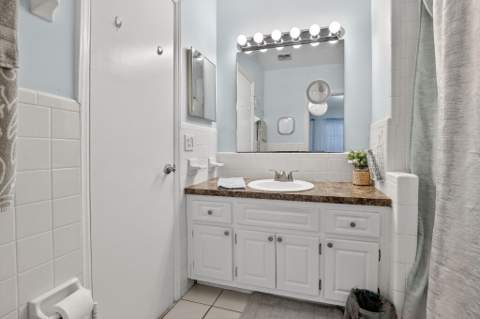 2424 SE 17th Street #208b, Fort Lauderdale FL - photo 6 of 16