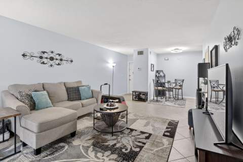 2424 SE 17th Street #208b, Fort Lauderdale FL - photo 10 of 16