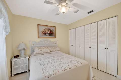 6730 Starkeys Place, Lake Worth FL - photo 23 of 43