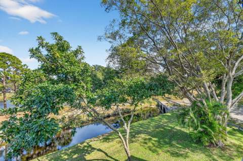 729 Lori Drive #302, Palm Springs FL - photo 23 of 70