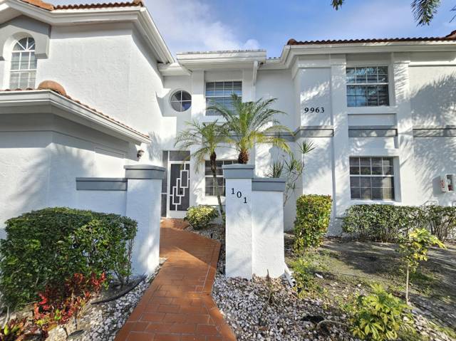 9963 Seacrest Circle #101