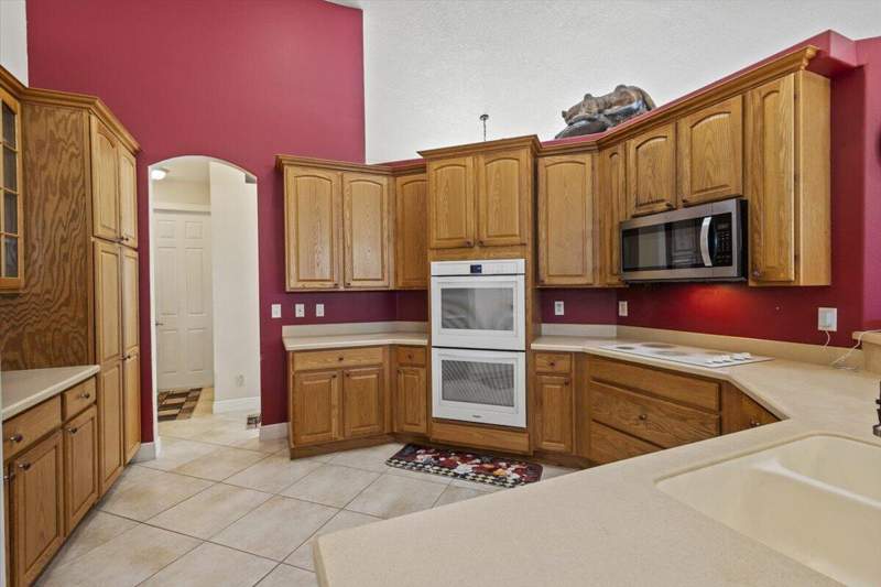 4 bedroom Single Family Residence at 2161 SW Hyacinth Street, Port St Lucie Section 31, Port St. Lucie — photo 5