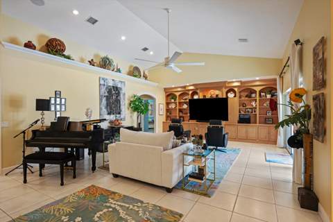 14868 Paddock Drive, Wellington FL - photo 17 of 77