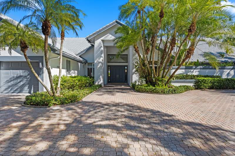 5 bedroom Single Family Residence at 15595 Lindbergh Lane, Wellington Aero Club Of The Landings At Wellington, Wellington — photo 3