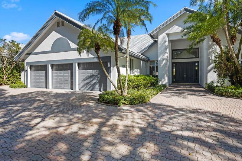 5 bedroom Single Family Residence at 15595 Lindbergh Lane, Wellington Aero Club Of The Landings At Wellington, Wellington — photo 4