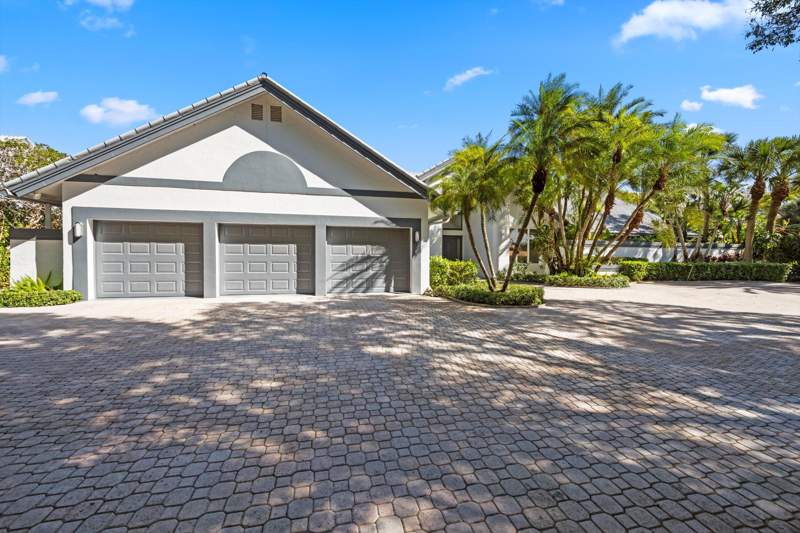 5 bedroom Single Family Residence at 15595 Lindbergh Lane, Wellington Aero Club Of The Landings At Wellington, Wellington — photo 5