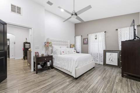 340 Hammocks Trail, Greenacres FL - photo 13 of 36