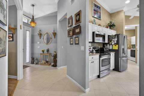 9146 Bay Point Circle, West Palm Beach FL - photo 9 of 53