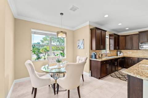 2879 Bellarosa Circle, Royal Palm Beach FL - photo 15 of 48