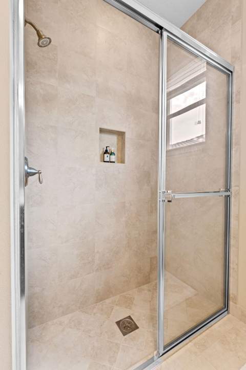 2879 Bellarosa Circle, Royal Palm Beach FL - photo 13 of 48