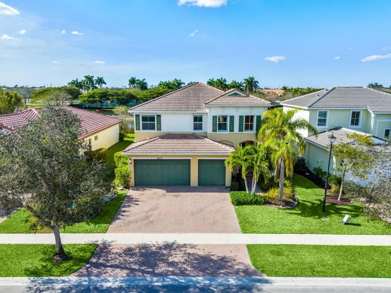 4 bedroom Single Family Residence at 2879 Bellarosa Circle, Portosol Repl No 3, Royal Palm Beach — photo 4