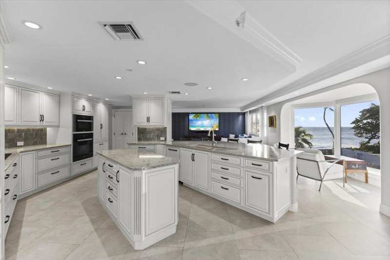 4 bedroom Townhouse at 4605 S Ocean Boulevard #3b, Parker Highland, Highland Beach — photo 1
