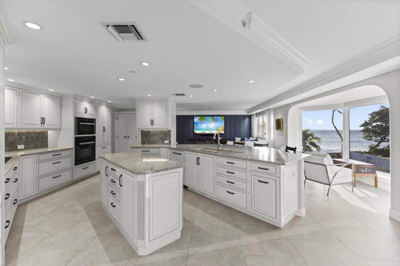 4 bedroom Condominium at 4605 S Ocean Boulevard #3b, Parker Highland, Highland Beach — photo 3