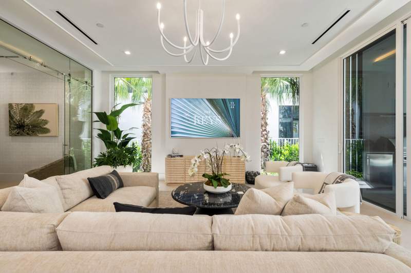 5 bedroom Single Family Residence at 816 Palm Trail, Sophia Frey, Delray Beach — photo 5