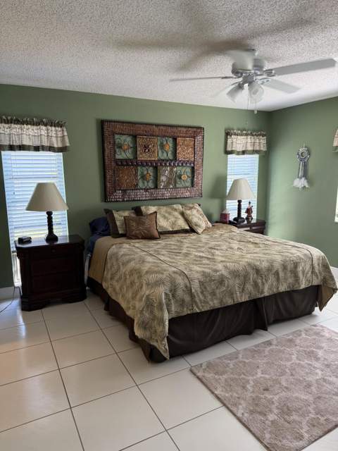 8786 Belle Aire Drive, Boca Raton FL - photo 7 of 23