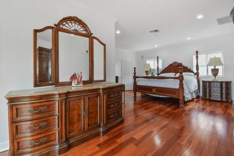 2801 Embassy Drive, West Palm Beach FL - photo 16 of 65