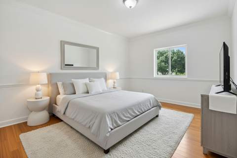 2801 Embassy Drive, West Palm Beach FL - photo 23 of 65