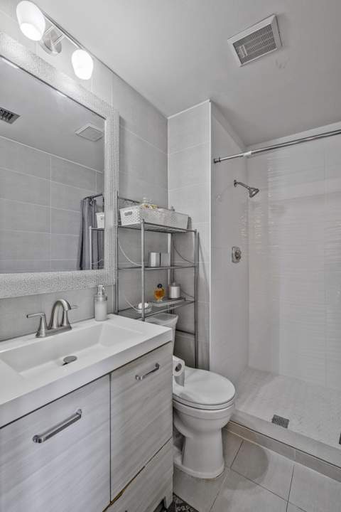6544 Chasewood Drive #H, Jupiter FL - photo 12 of 14