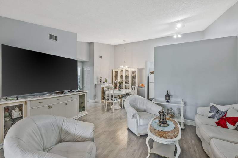 2 bedroom Condominium at 6544 Chasewood Drive #H, Chasewood Of Jupiter, Jupiter — photo 5