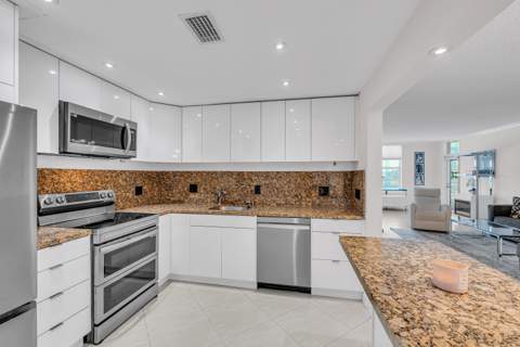 2851 S Ocean Boulevard #3 P, Boca Raton FL - photo 6 of 37