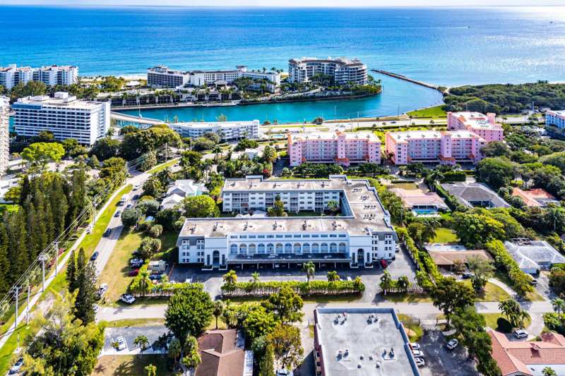 2 bedroom Condominium at 800 E Camino Real #409, Atrium Condominium, Boca Raton — photo 1