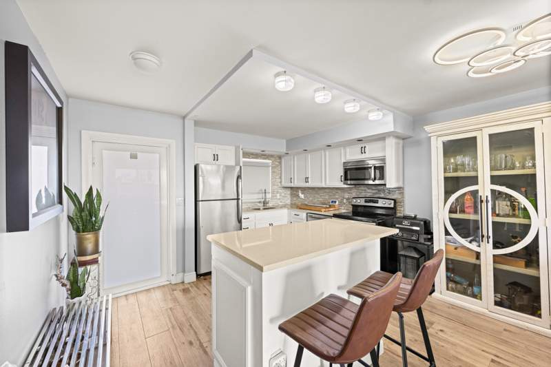 2 bedroom Condominium at 231 E Lantana Road #402, South Sea Islanderc Condo, Lantana — photo 3