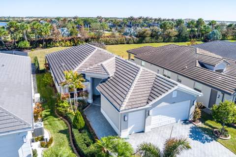 11917 SW Seahorse Springs Terrace, Port St. Lucie FL - photo 6 of 71