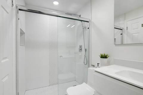 42 Burgundy A, Delray Beach FL - photo 10 of 16