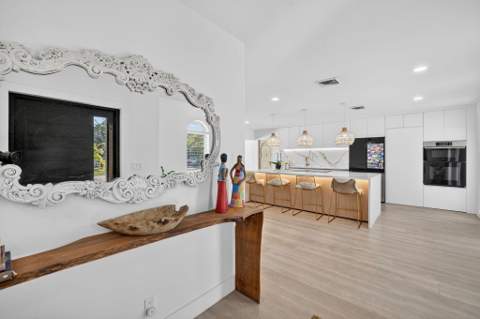 876 NW 6th Avenue, Boca Raton FL - photo 9 of 91