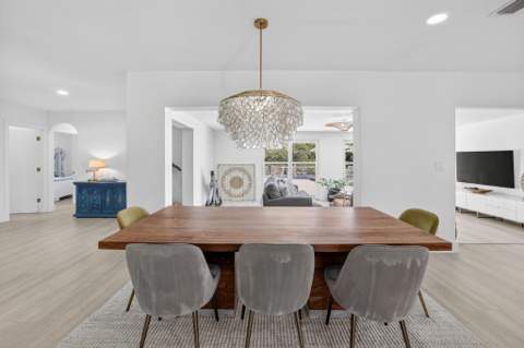 876 NW 6th Avenue, Boca Raton FL - photo 13 of 91