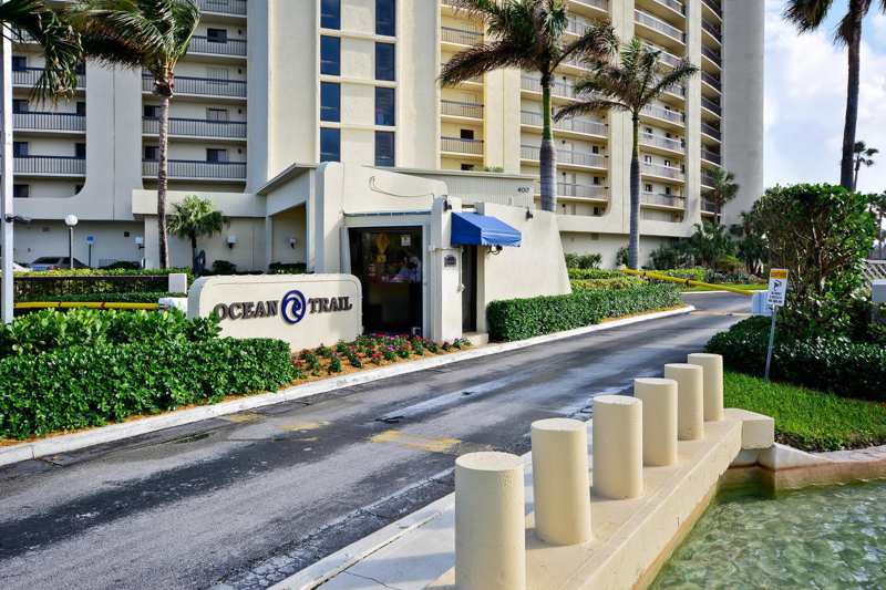 2 bedroom Condominium at 100 Ocean Trail Way #204, Ocean Trail Condo II, Jupiter — photo 1