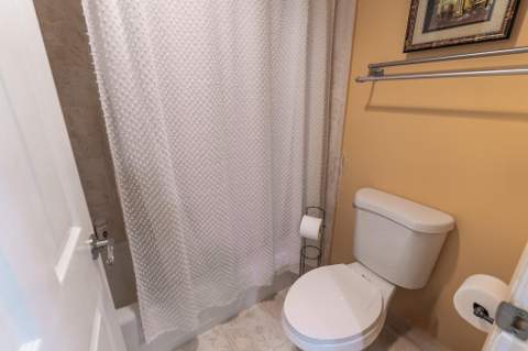 5390 Woodland Lakes Drive #201, Palm Beach Gardens FL - photo 18 of 20