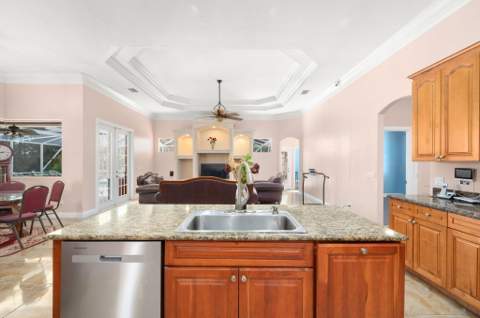 5305 Southwind Trail, Fort Pierce FL - photo 12 of 30