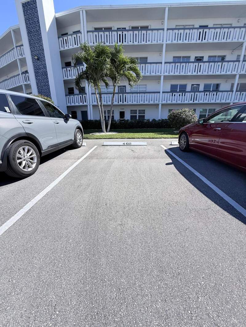 2 bedroom Condominium at 4108 Oakridge V #4108, Oakridge V Condo, Deerfield Beach — photo 3