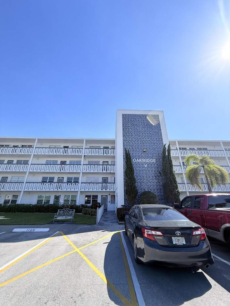 2 bedroom Condominium at 4108 Oakridge V #4108, Oakridge V Condo, Deerfield Beach — photo 2