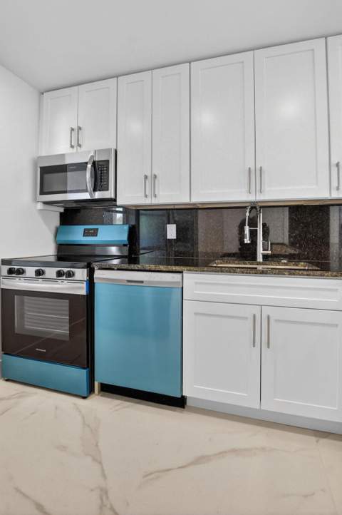 9780 Marina Boulevard #425, Boca Raton FL - photo 8 of 32